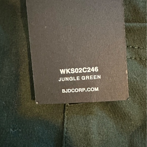 WXYZ MFG. CO Jungle Green Tee Shirt - Picture 9 of 10